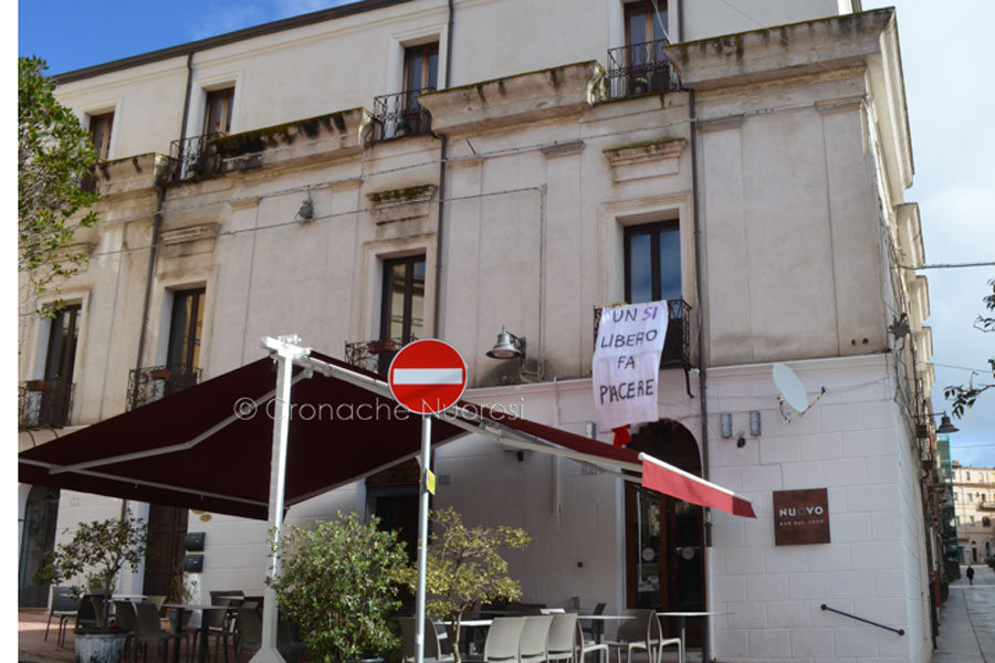 Trent’anni dalla Legge contro lo stupro: a Nuoro lenzuola bianche contro il DDL Bongiorno