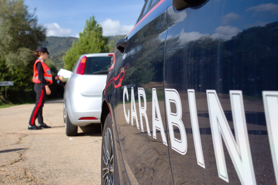 Nuorese. Braccialetto elettronico e divieto violati: arresto in flagranza di reato