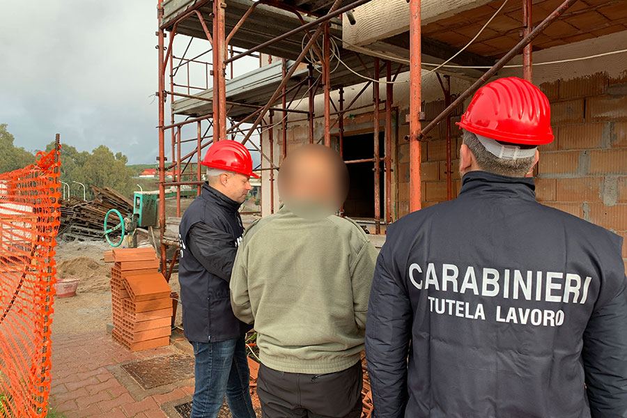Nuoro. Controlli dei Carabinieri sul lavoro: tutte irregolari le aziende ispezionate