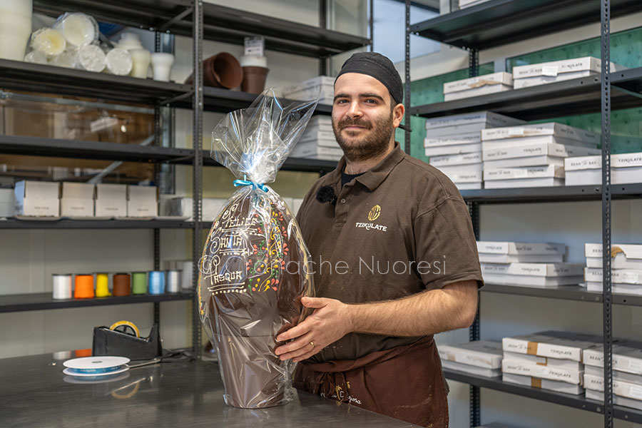 Dal quaderno segreto di Antonio ai Fefè di Francesco: una storia di famiglia tutta da mordere