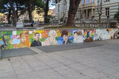 Murale au giardini di piazza V. Emanuele (foto Nieddu)