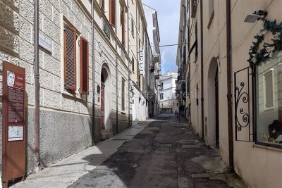 Nuoro, uno scorcio di via Angioi (foto Nieddu)