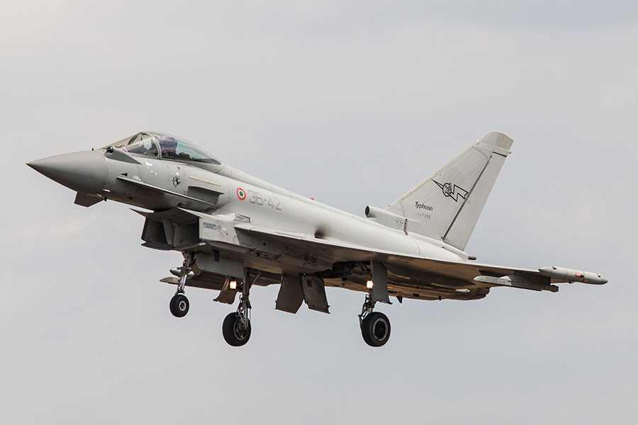 Cieli sardi sotto assedio dei caccia: l’Isola al centro delle grandi manovre