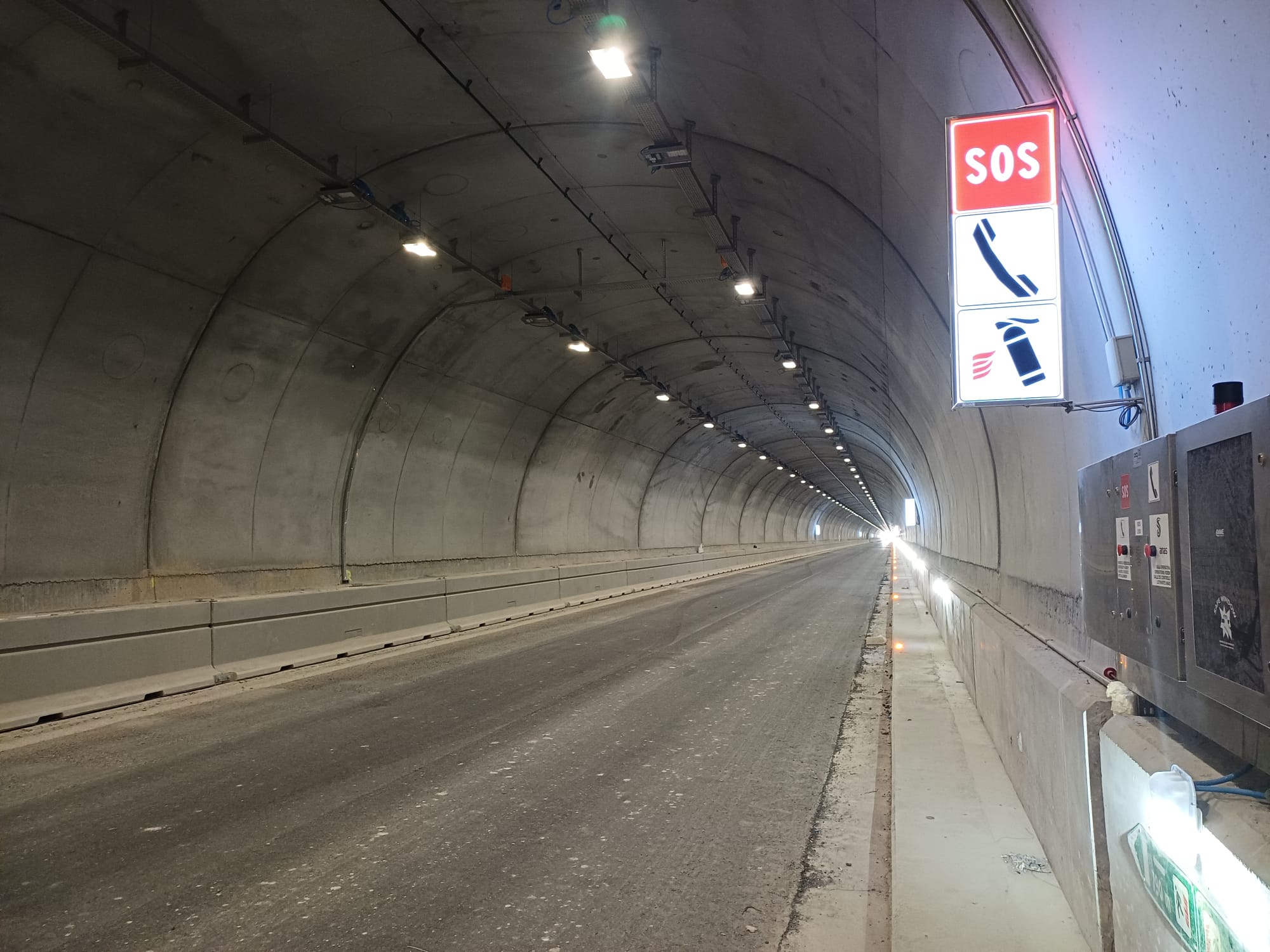 SS 131 Dcn. Riaperta la galleria di Santu Antinu: è la fine dell’incubo