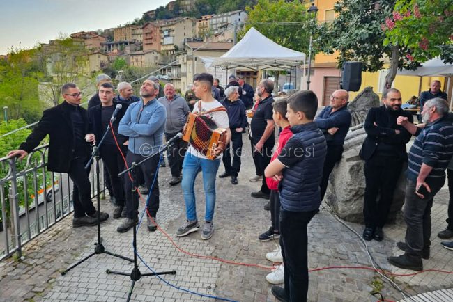 Desulo, canti a Tenore (foto Zilaghe)