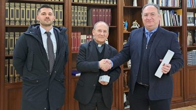 La consegna dell'olio di Capaci
