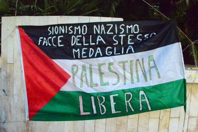 Una bandiera pro Gaza (foto Nieddu)