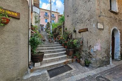 Uno scorcio di Desulo (foto Zilaghe)