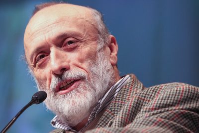 Carlo Petrini (foto Wikipedia)
