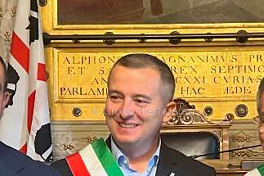 Solidarietà e ferma condanna: le istituzioni al fianco del sindaco Marcello Ladu