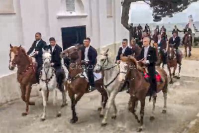 Partenza dei cavalieri da San Francesco di Lula