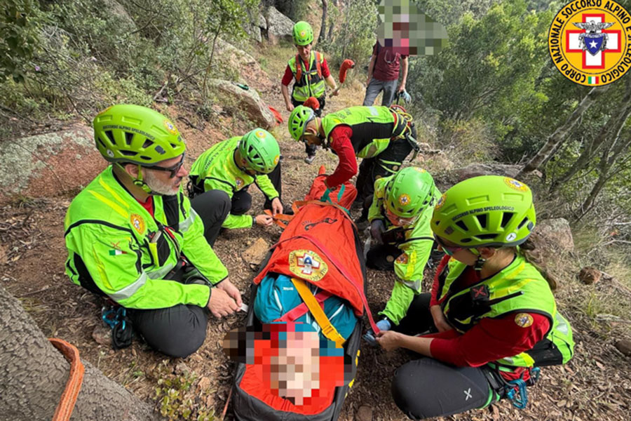67enne si sloga una caviglia in escursione: Interviene il Soccorso Alpino