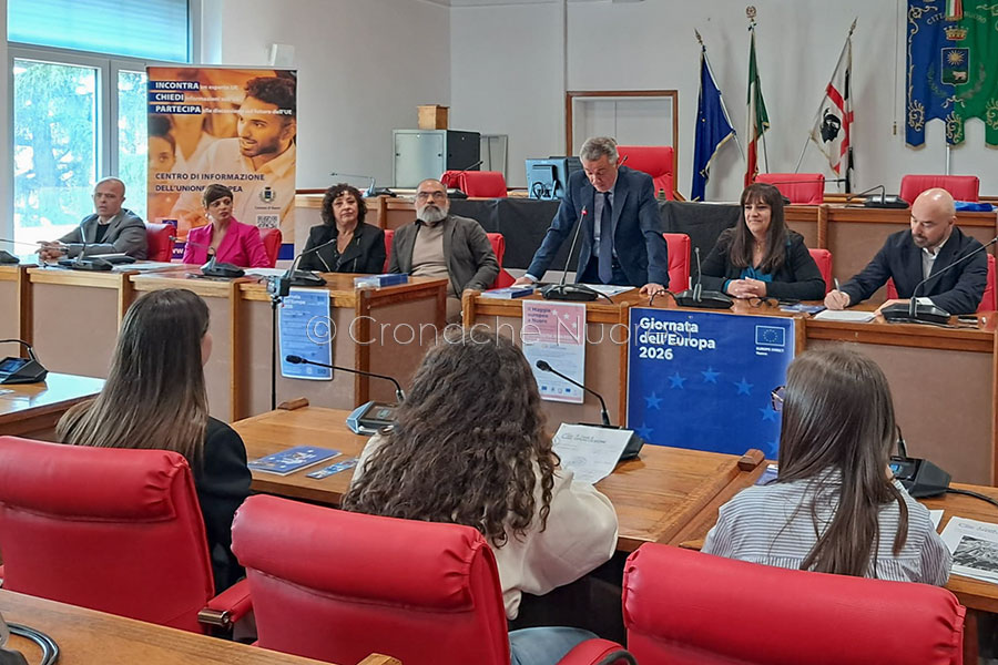 Scuola di Open Coesione. Gran Finale a Nuoro: i ragazzi protagonisti del controllo sui fondi UE