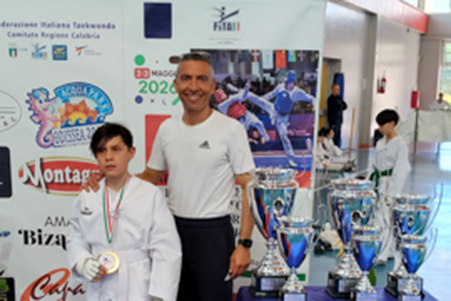 Taekwondo, oro per il dodicenne Francesco Donà alla gara interregionale di Rossano