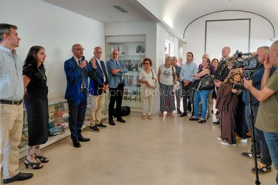 L'inaugurazione della mostra di Yan (foto V.Piras)