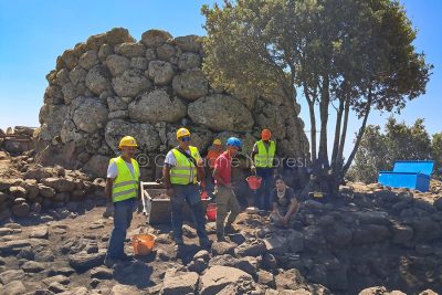 Bortigali, archeologi al lavoro (foto Pirisi)