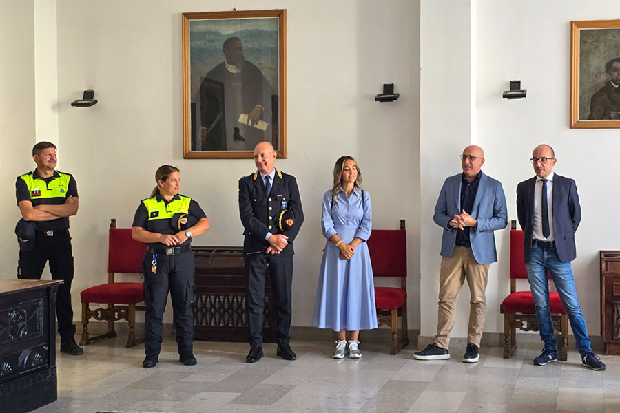 Presentazione deI 15 ausiliari del traffico volontari