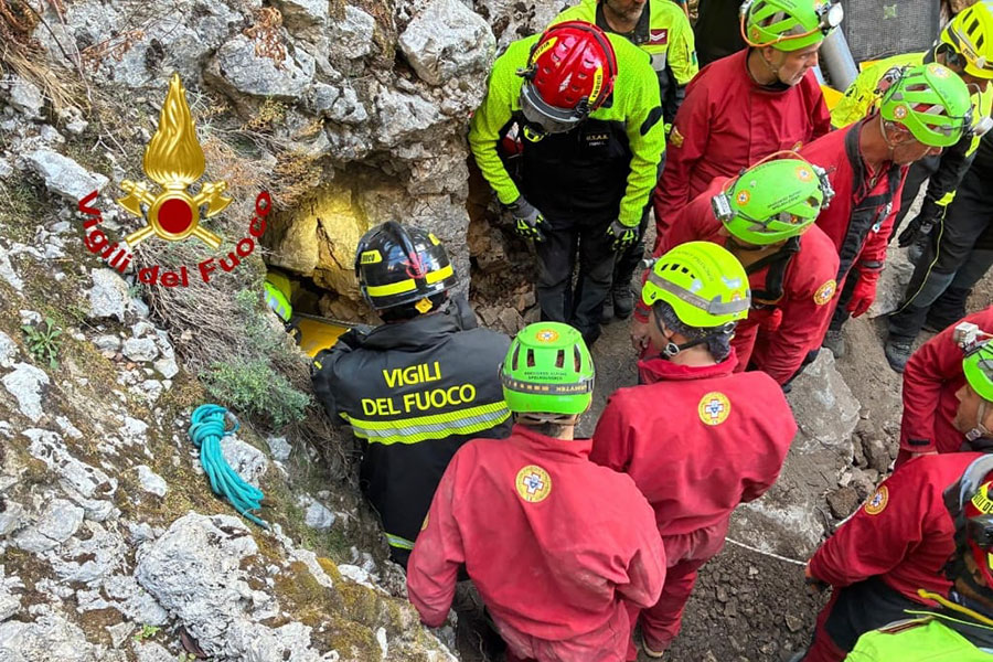 Gli ultimi istanti dell'intervento di soccorso
