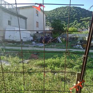 La discarica nel centro di Siniscola
