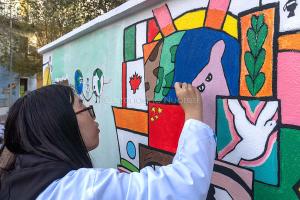 Arte e inclusivita', un dettaglio del murale (foto S.Novellu)