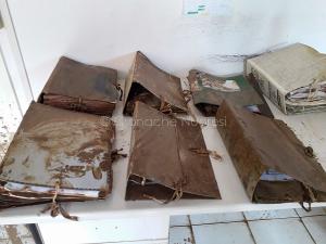 Bitti, i registri degli archivi comunali danneggiati dal fango