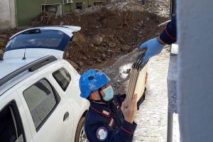 Bitti, La Soprintendenza Archivistica della Sardegna mette al sicuro i registri danneggiati dal fango