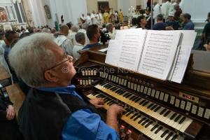 L'insediamento di Monsignor Antonello Mura (foto S.Novellu)