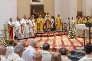 L'insediamento di Monsignor Antonello Mura (foto S.Novellu)