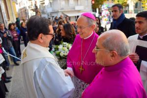 L'offerta dei ceri votivi a N.S. delle Grazie (foto S.Littarru)