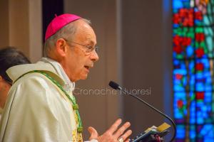 L'offerta dei ceri votivi a N.S. delle Grazie (foto S.Littarru)
