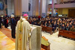L'offerta dei ceri votivi a N.S. delle Grazie (foto S.Littarru)