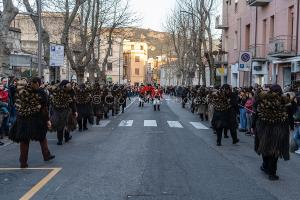 Nuoro, Carnevale delle maschere barbaricine: Mamuthones di Mamoiada (© foto S.Novellu)