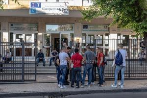 Nuoro, l'esame di Maturità all'ITC Chironi (foto S.Novellu)