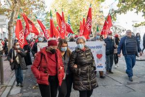 Nuoro, manifestazione in difesa della sanità (foto S. Novellu) 16
