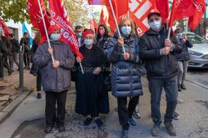 Nuoro, manifestazione in difesa della sanità (foto S. Novellu) 18