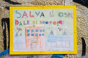 Nuoro, manifestazione per la sanità (foto S.Novellu)