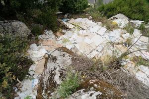 Nuoro. Bivacco per migranti al Sacro Cuore (© foto S.Novellu)