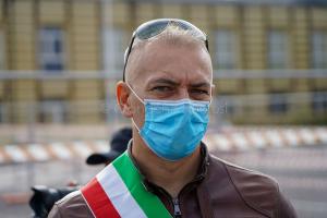 Nuoro.-La-manifestazione-dei-sindaci-davanti-al-San-Fracesco-di-Nuoro-(foto-S.Novellu)-03