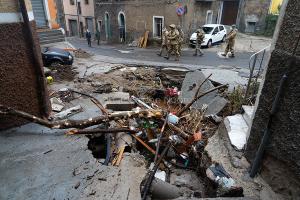 Bitti,-distruzione-dopo-l’alluvione-(©-foto-S.Novellu)-----