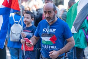 Nuoro,-manifestazione-per-la-Palestina-01 23