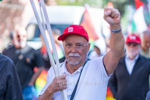 Nuoro,-manifestazione-per-la-Palestina-01 26