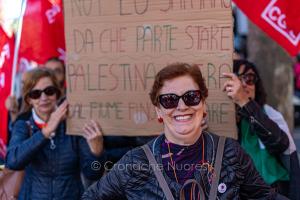 Nuoro,-manifestazione-per-la-Palestina-01 53