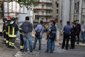 Nuoro,-minaccia-esplosione-14