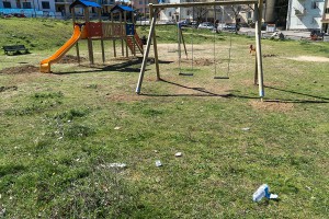 Nuoro, rifiuti al Parco di Tanca Manna (foto S.Novellu)