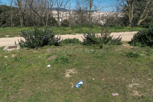 Nuoro, rifiuti al Parco di Tanca Manna (foto S.Novellu)
