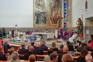 Strage-a-Nuoro--funerali-di-Giusi-Massetti,-Martina-e-Francesco-Gleboni-11